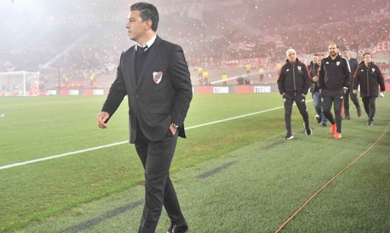 Boca perdió en Rosario, y el Monumental se despidió de Gallardo