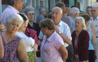 Suben 17% las jubilaciones y dan un bono de $15.000 